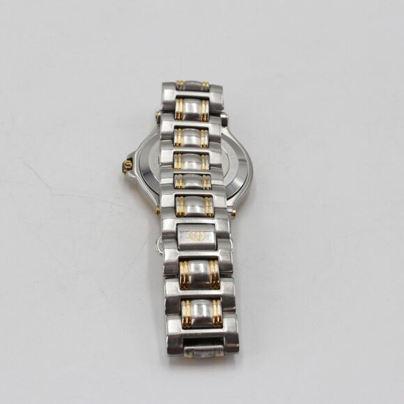 Gucci 9040L Two Tone Gold Silver Swiss Made Stainless Steel Wrist GG-A1211P-A002 - Picture 9 of 9